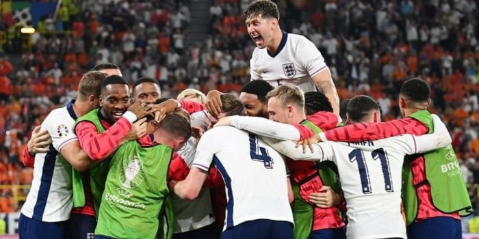 Momen ketika Ollie Watkins berhasil mencetak gol membawa Inggris ke laga final Euro 2024. (instagram @euro2024)