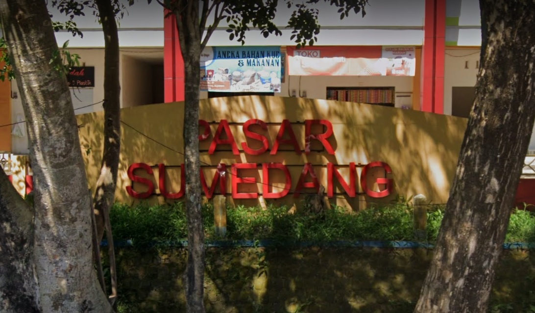Mal sempat dikabarkan akan berdiri di lantai 2 Pasar Sumedang di Kepanjen Malang