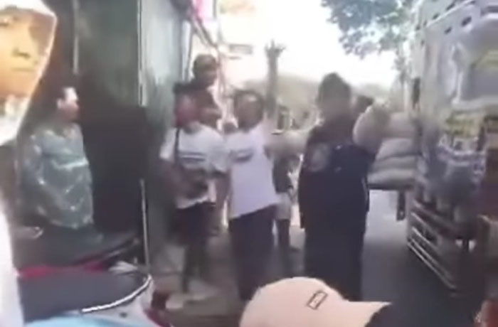 Tangkapan layar video seorang ibu di Pati yang memprotes sound system karnaval