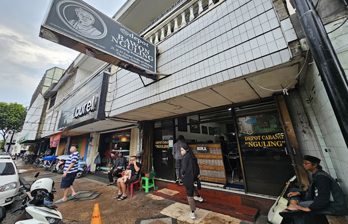 Depot Rawon Nguling Malang.