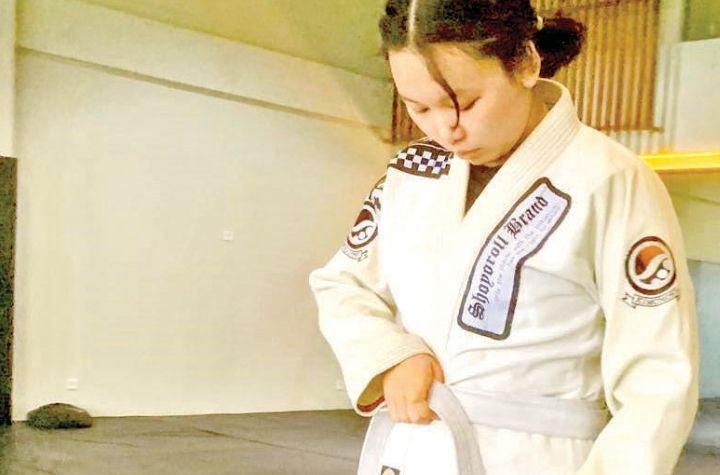 SUDAH COCOK: Sabriza berlatih Brazilian Jiu Jitsu (BJJ) di Melbourne, Australia.