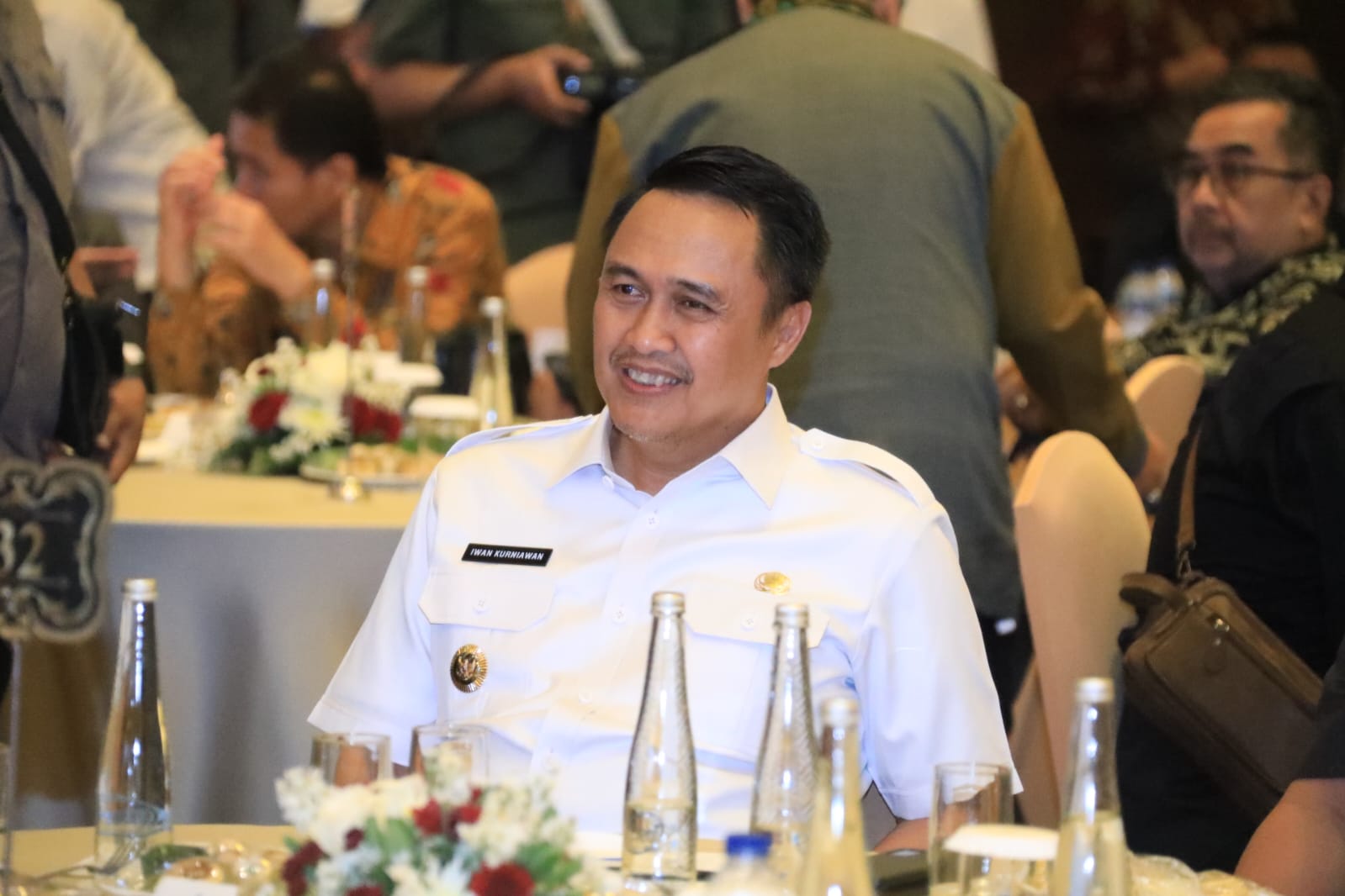 Serah terima jabatan yang dilakukan BPK RI Perwakilan Propinsi Jawa Timur