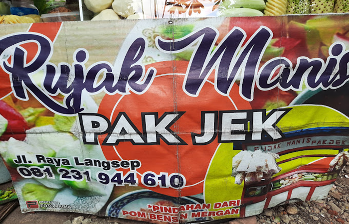 Rujak manis Pak Jek Malang.
