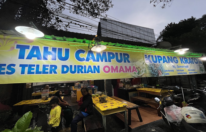 Lontong Kupang Hj. Qomariyah Malang.
