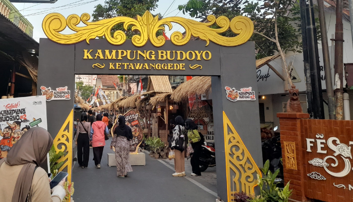 Festival Kampung Budoyo Ketawanggede Malang, Sabtu (31/8). (Adentya Nabilah/Radar Malang)