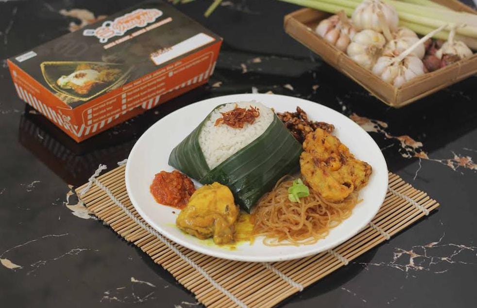 Potret nasi uduk. (Nasi Uduk Jakarta Mas Afin for Radar Malang)