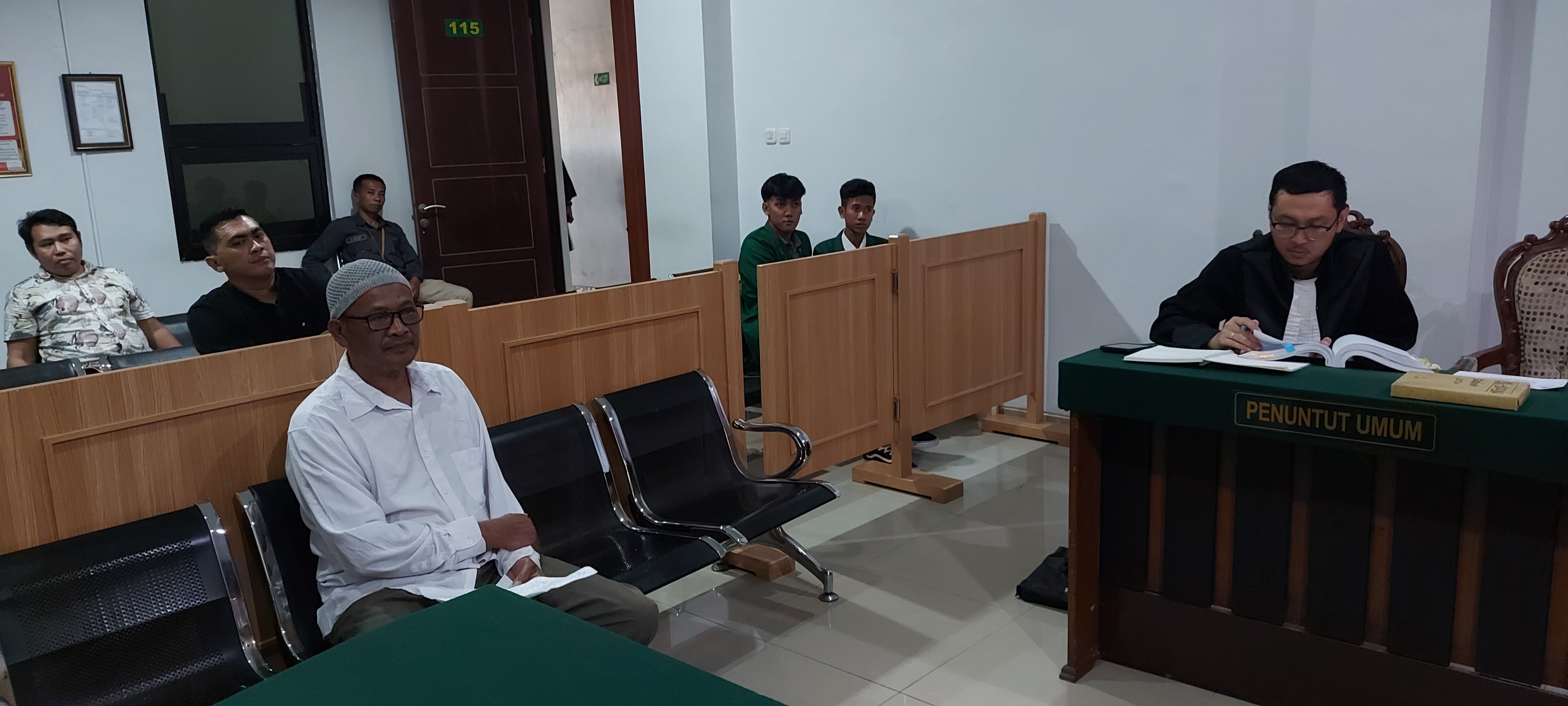 MIRAS: Supriyanto menjalani sidang putusan di Pengadilan Negeri (PN) Kepanjen kemarin (4/9).