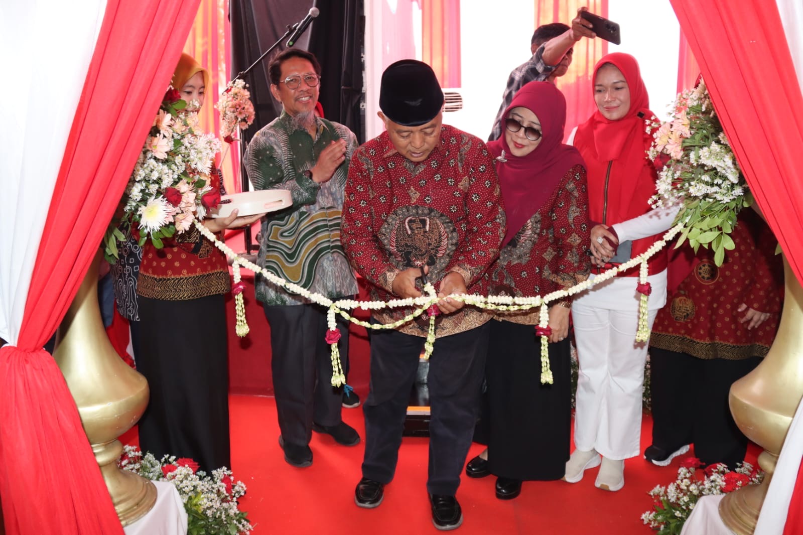 Peresmian Layanan Poli Eksekutif RSUD Lawang: Bupati Malang Berharap Kualitas Layanan Kesehatan Semakin Meningkat