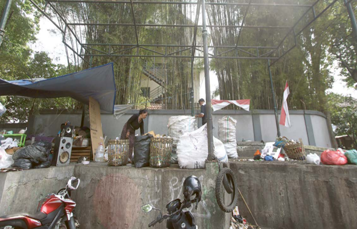 GANDENG PIHAK SWASTA: TPS Kartini di Kecamatan Klojen menjadi satu dari empat tempat yang ditunjuk sebagai prototipe TPS anti-bau.