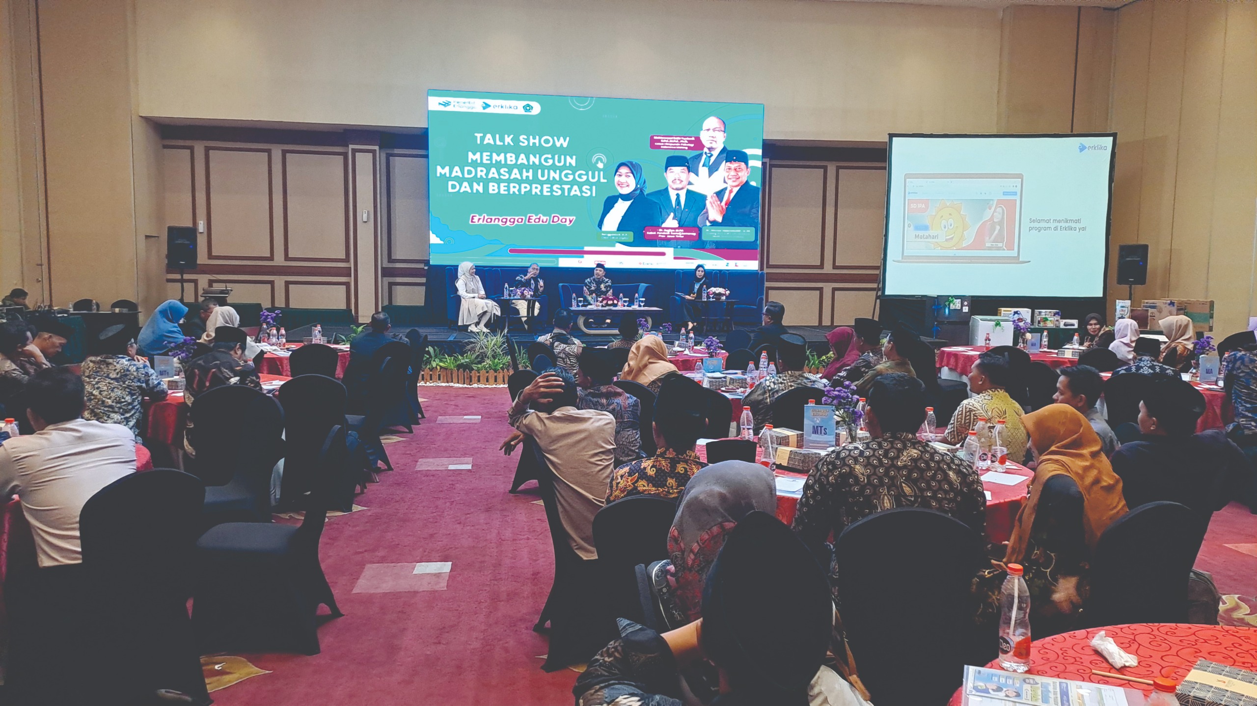 Mengangkat tema Digitalisasi Madrasah: Membangun Madrasah Unggul dan Berprestasi, acara ini diikuti tokoh-tokoh penting di pendidikan madrasah, mulai Pengurus Pokjawas Kabupaten Malang, Kepala MIN/MTs