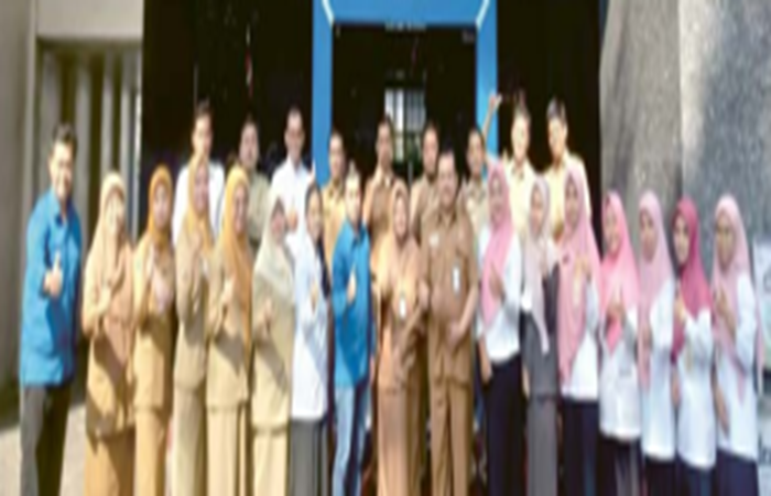 PEDULI LITERASI: Diklat Jurnalistik Guru se-Kecamatan Blimbing yang  dilaksanakan di Kantor Jawa Pos Radar Malang, 2023 lalu.