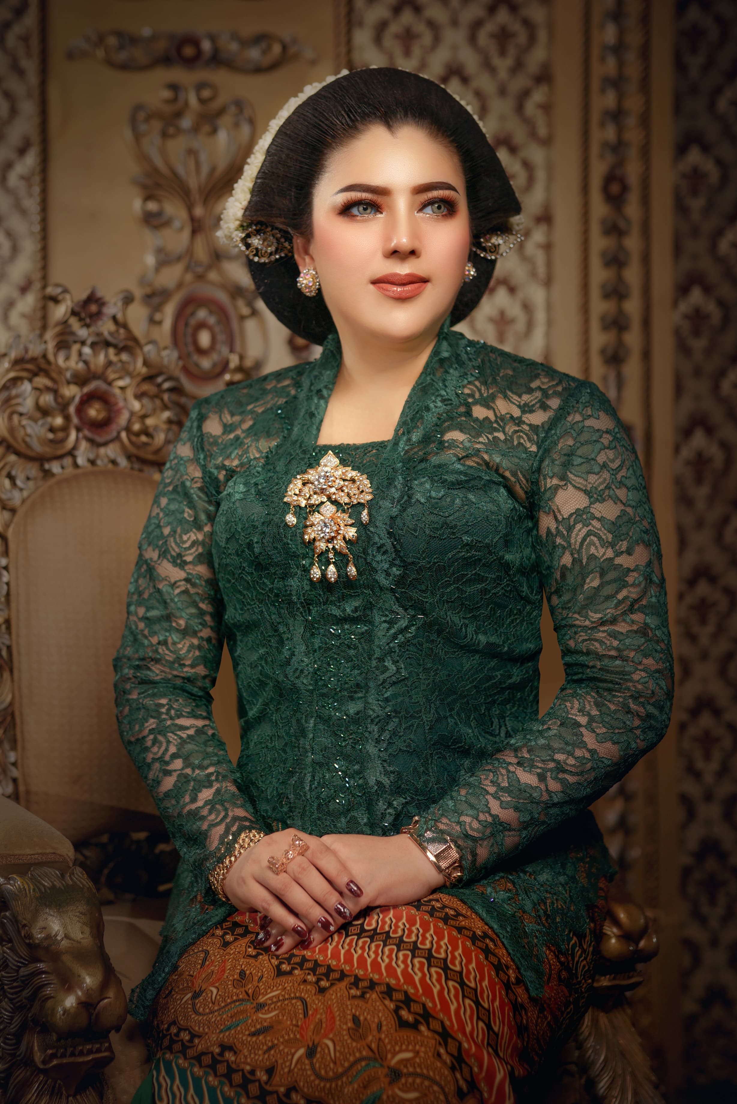 Owner Elita Pro, Nur Elita