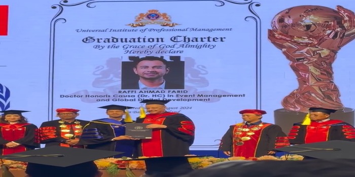 Pemberian gelar Honoris Causa Raffi Ahmad oleh Presiden UIPM