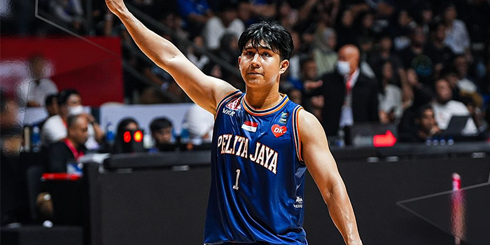 Muhammad Arighi membela Pelita Jaya Jakarta di IBL All Indonesian 2024