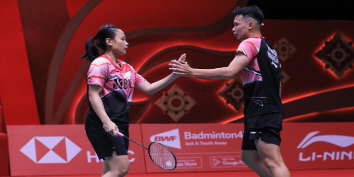 Pitha Haningtyas Mentari dan Rinov Rivaldy (Instagtam pribadi Phmentarii)