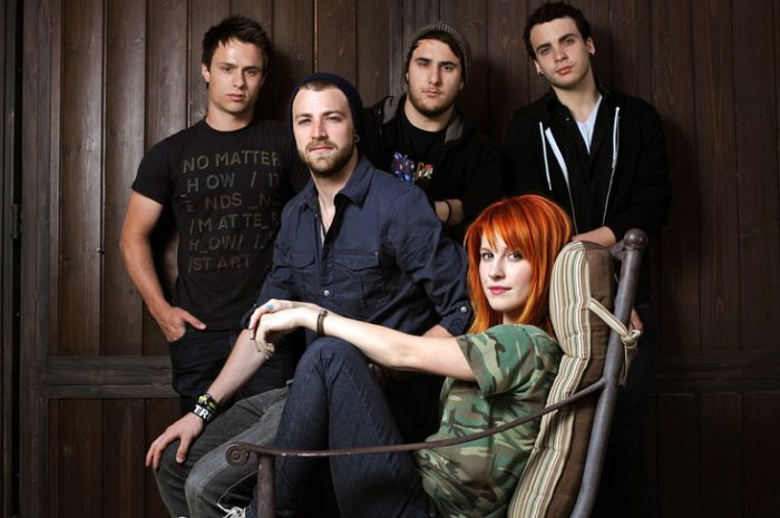 Band Paramore (source:pinterest)