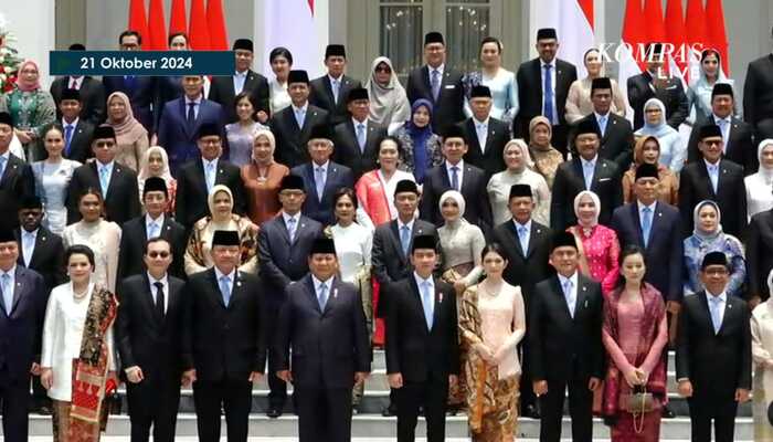 Potret setelah pelantikan Menteri dan Wakil Menteri Kabinet Merah Putih di Istana Merdeka, Jalan Medan Merdeka Utara, Jakarta Pusat (21/10/24).