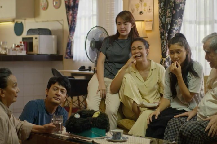 Potongan adegan dalam film Bila Esok Ibu Tiada (IMDB)