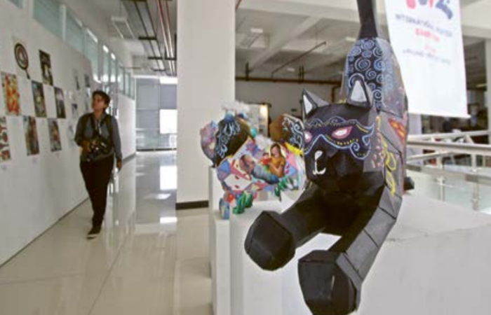 KREATIF: Karya seni kriya milik pelaku ekraf terpajang di gedung MCC