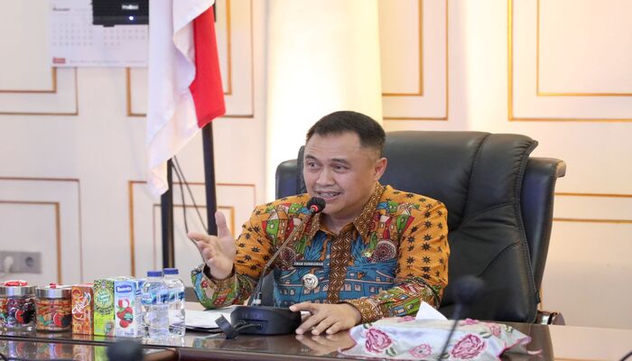 SALURKAN SINERGI : Pj. Wali Kota Malang Iwan Kurniawan sampaikan amanah yang diberikan Presiden Prabowo Subianto untuk Implementasi Asta Cita di Daerah