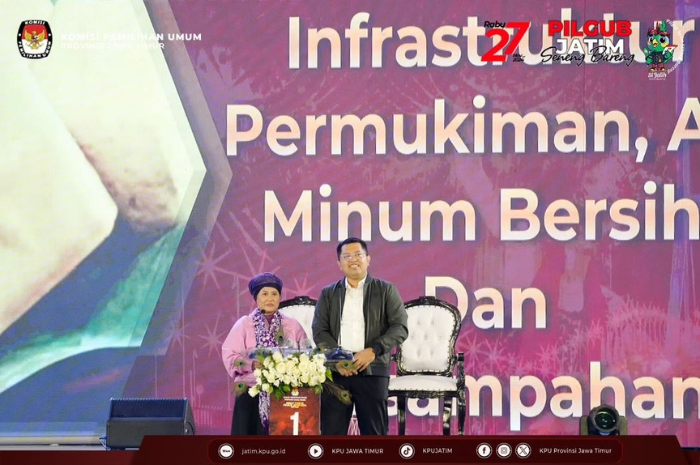 Luluk Nur Hamidah dan Lukmanul Khakim dalam debat ketiga Pemilihan Gubernur Jawa Timur 2024 (Instagram KPU Jatim)