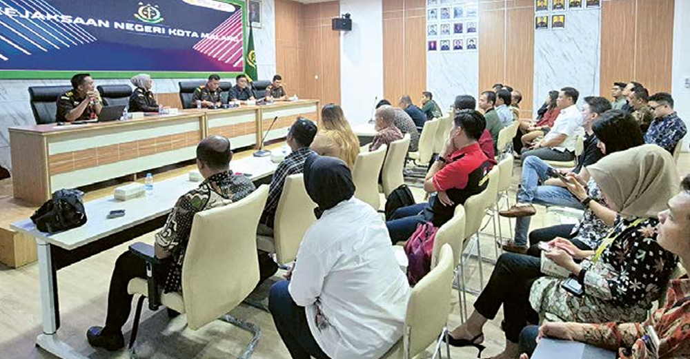 SEGERA CAIR: Kejaksaan Negeri Kota Malang melakukan rapat terbatas dengan 70 perwakilan korban investasi Auto Trade Gold (ATG) di kantor Kejari Kota Malang kemarin (19/11).