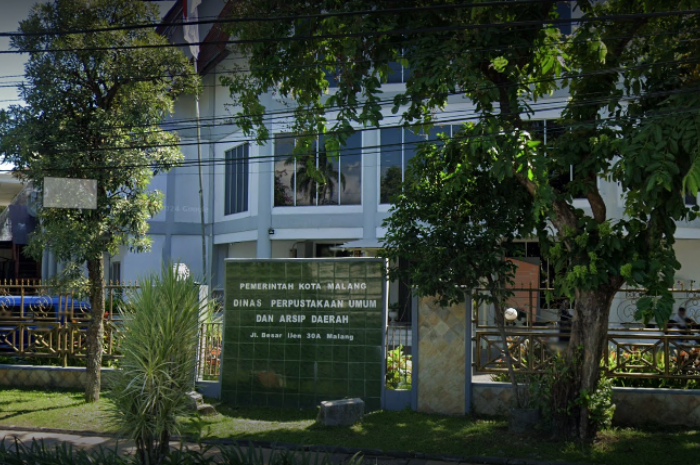 Perpustakaan Umum Kota Malang (Dokumentasi Google Maps).