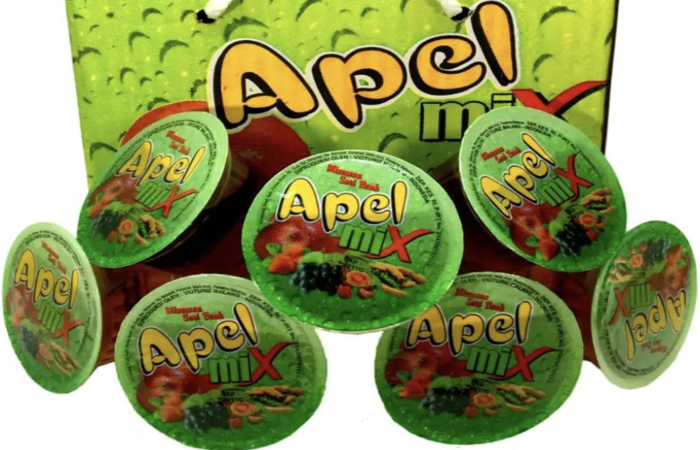 Minuman sari buah apel