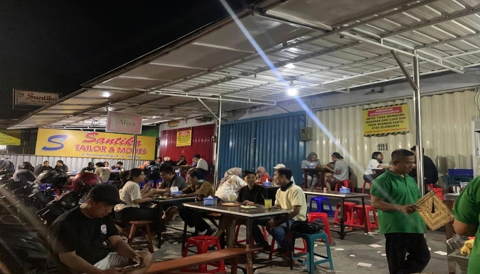POTRET: Kedai Jagung Bakar Tawangmangu
