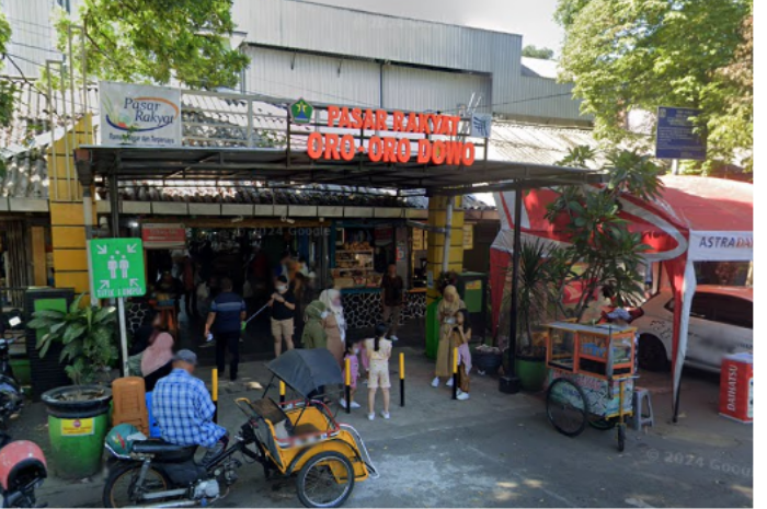 Potret Pasar Oro-Oro Dowo (Dokumentasi Google Maps).