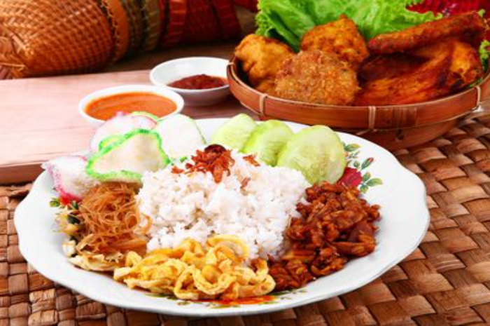 Ilustrasi Nasi Uduk (sumber: pinterest)