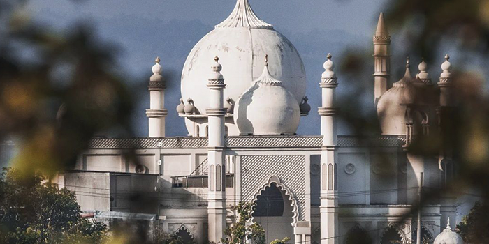 Potret Masjid Salman Al Farisi.
