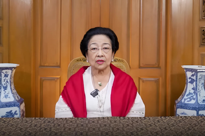 Ketua Umum PDI Perjuangan, Megawati Soekarnoputri, saat menyampaikan pernyataan sikap partainya (Youtube PDI Perjuangan)