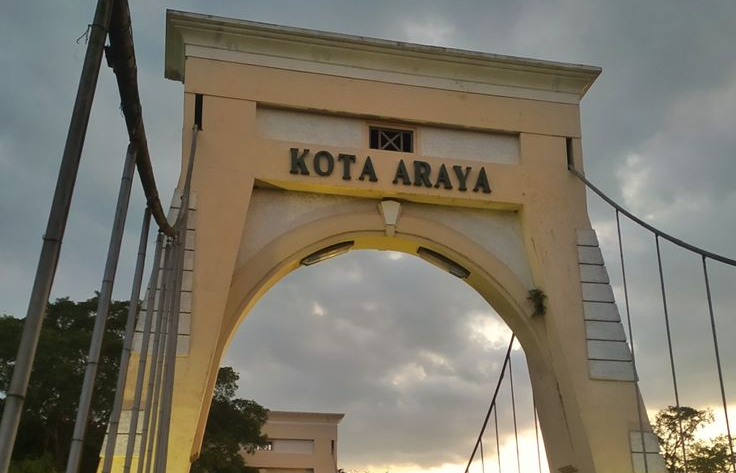 Foto Jembatan Araya (sumber: pinterest)