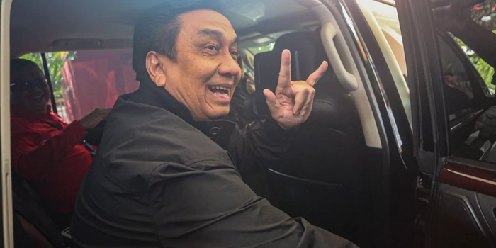 Efendi SImbolon (Jawa Pos)