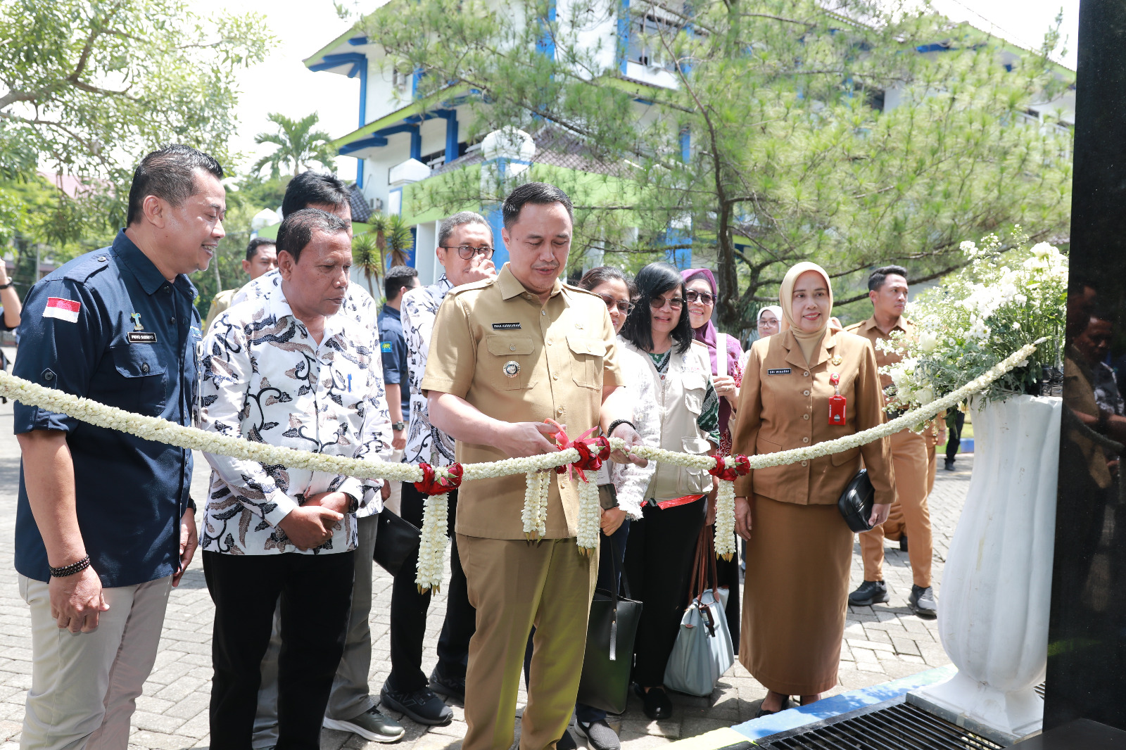 Pj Walikota Malang Iwan Kurniawan meresmikan Tempat Uji Kompetensi (TUK) Tugu Tirta