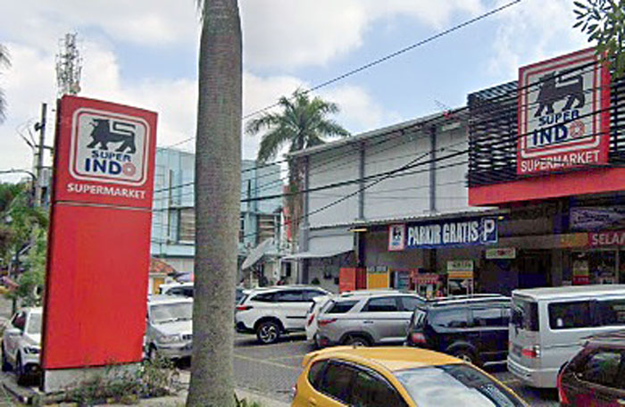 Superindo Jalan Raya Langsep Kota Malang, yang berdiri di atas aset milik Pemkot