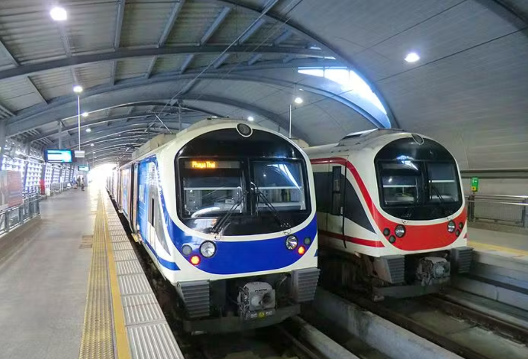 Bangkok Airport Rail Link di Thailand. Wacana skytrain digulirkan di Malang Raya untuk solusi macet Karanglo arah Kota Batu