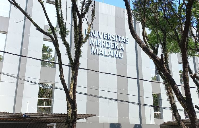 Foto Unmer Malang (sumber: pinterest)