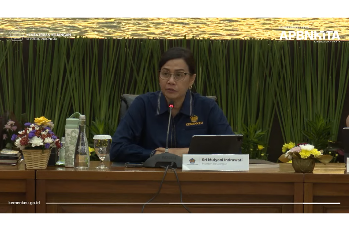 Sri Mulyani menjawab pertanyaan soal kenaikan PPN 12 persen secara selektif dalam Konferensi Pers APBN Kita Edisi Desember 2025 (Youtube Kementerian Keuangan).