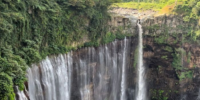 Potret Tumpak Sewu Kabupaten Malang (Foto pribadi Salma Audrie/Radar Malang)