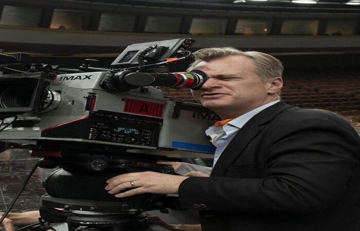 Potret Christoper Nolan