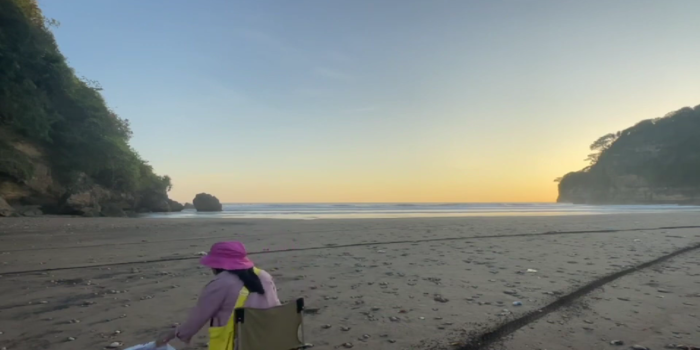 Pantai Kondang Bandung Kabupaten Malang (Foto Tangkapan layar video Youtube/silvy rahmadanti)