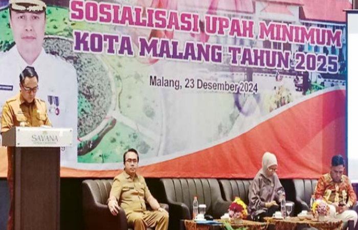 CEGAH PHK: Pemkot Malang menyosialisasikan UMK 2025 kepada 50 perwakilan pengusaha di Hotel Savana kemarin
