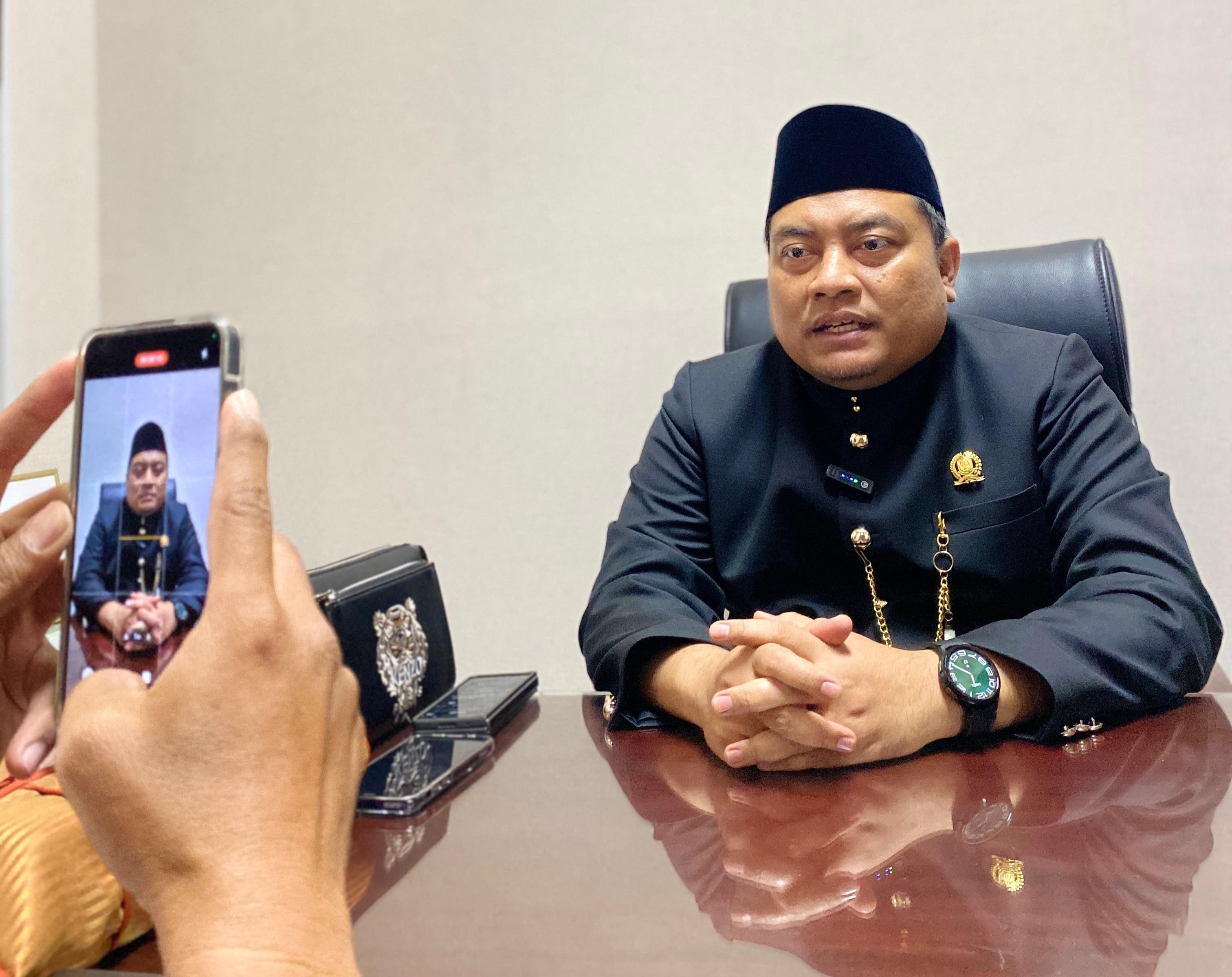 Anggota DPRD Jatim dapil Malang Raya menyoroti warung kopi cetol yang beroperasi di dalam Pasar Gondanglegi Malang