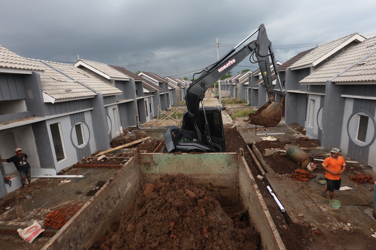 DIMINATI: Pengembang terus membangun rumah subsidi karena tingginya permintaan. contohnya perumahan Lawang park di Desa Sidodadi, Kecamatan Lawang, Kabupaten Malang. DARMONO/ RADAR MALANG