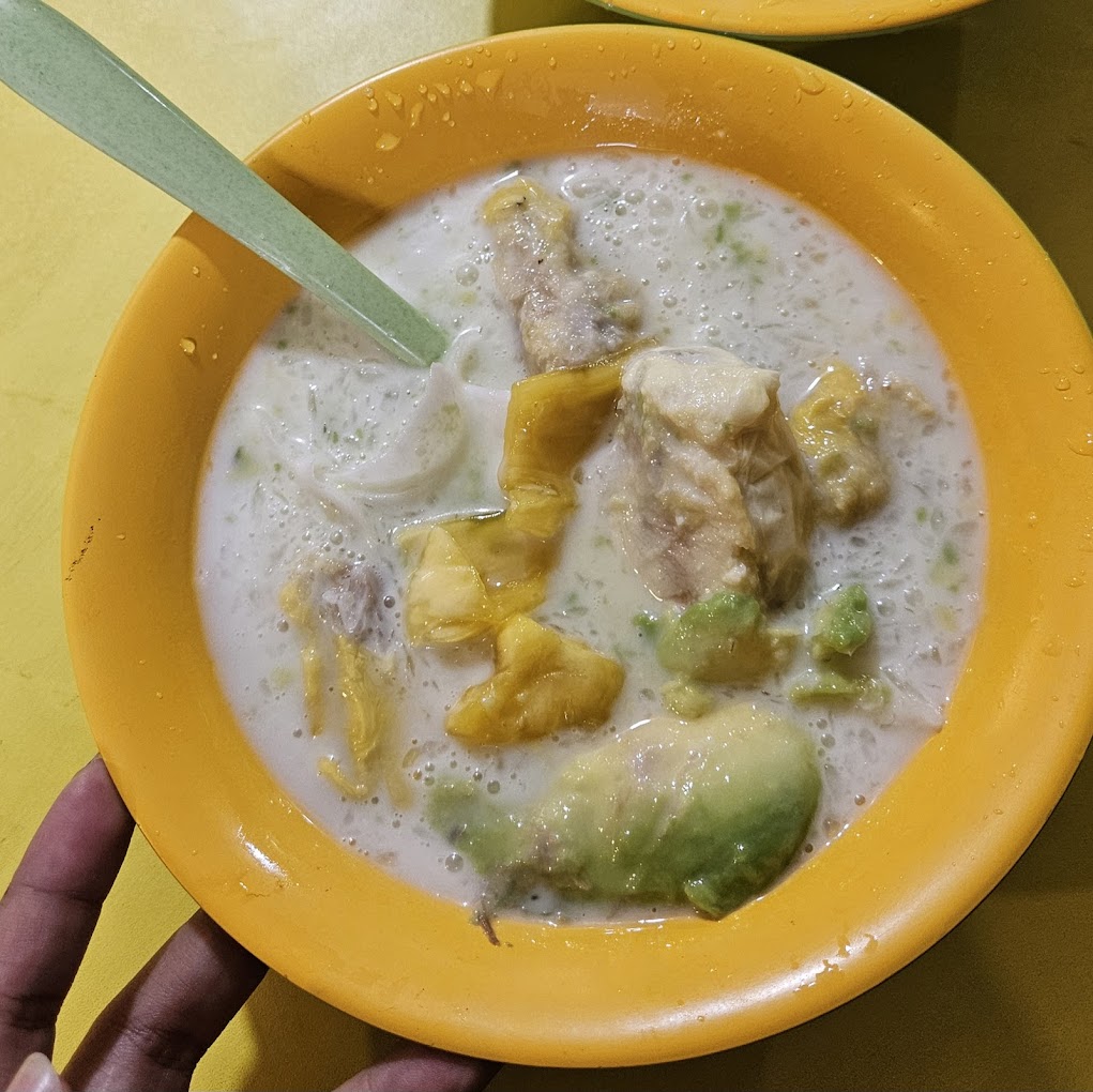 Semangkuk Es Teler Dempo yang segar (Rr_ Nuzz).