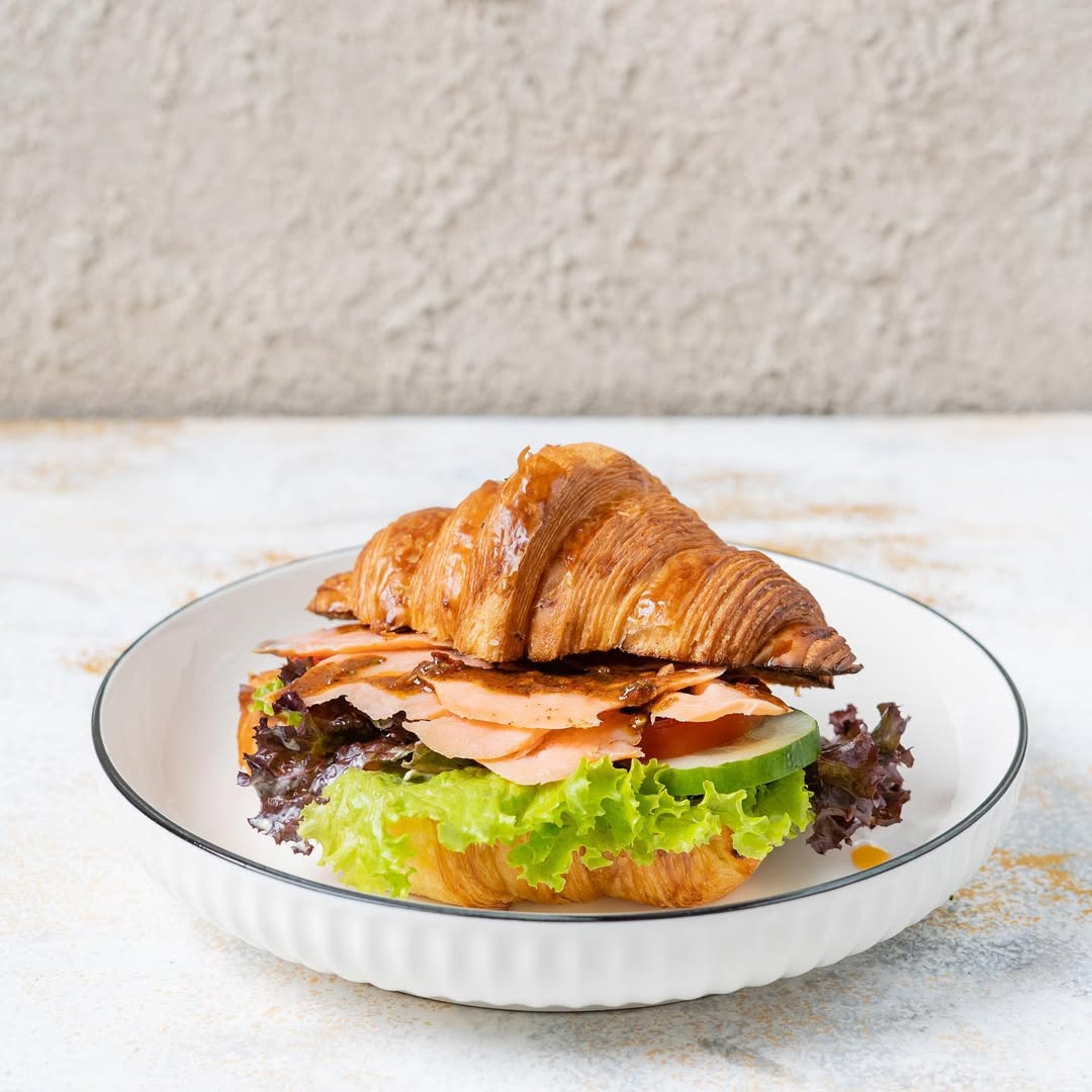 Foto Croissanwich: Smoked Salmon (lukeartisanbakery)