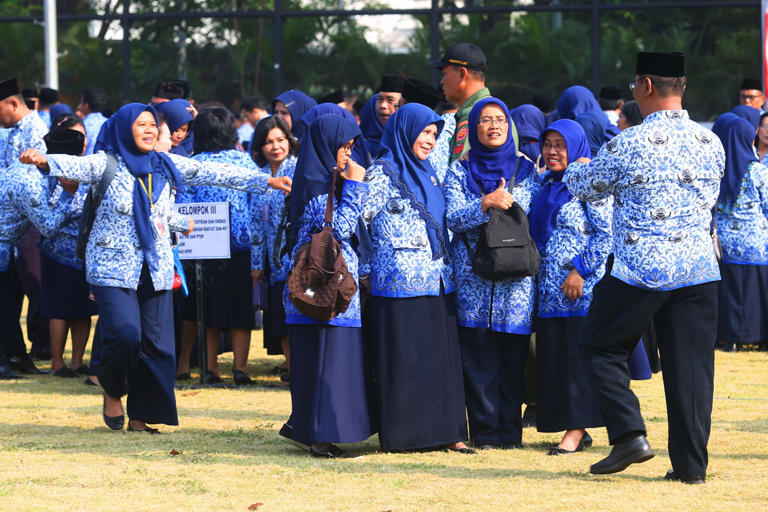 Kumpulan PPPK sedang berswafoto. (JPNN)