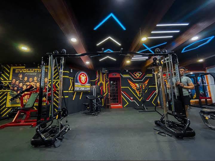 Evolution Fitness Malang dari dalam (Evolution Fitness Malang)
